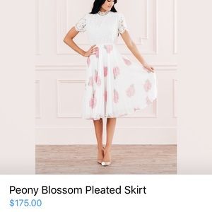 Rachel Parcell Collection pink peony skirt